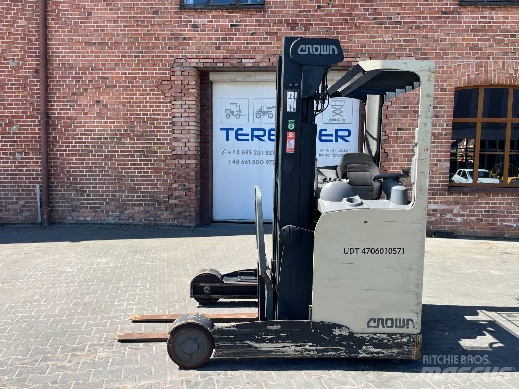 Crown ESR 4020-1.6 Боковые погрузчики