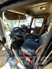 Mack CV 713 Грузовики-Самосвалы