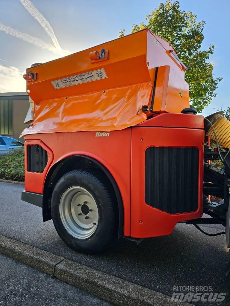 Hako Citymaster 1650 Коммунальные мини-погрузчики