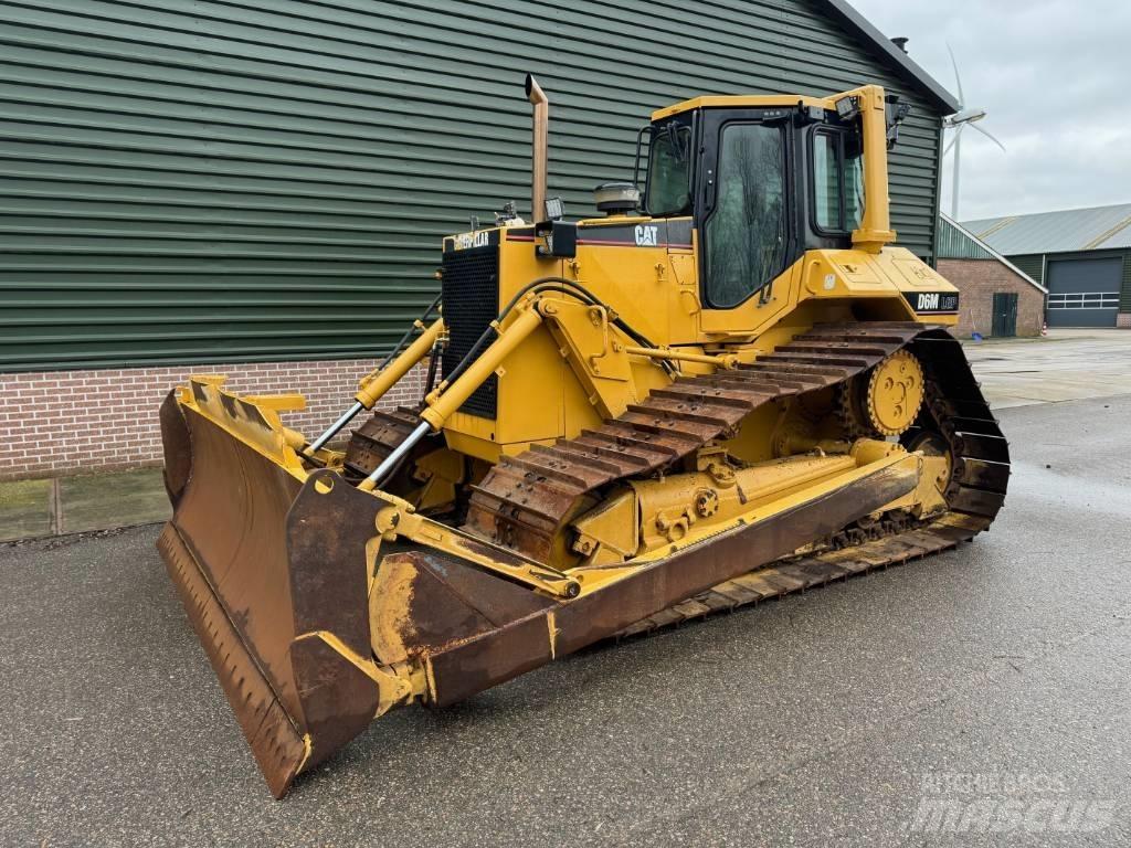 CAT D 6 M LGP Гусеничные бульдозеры
