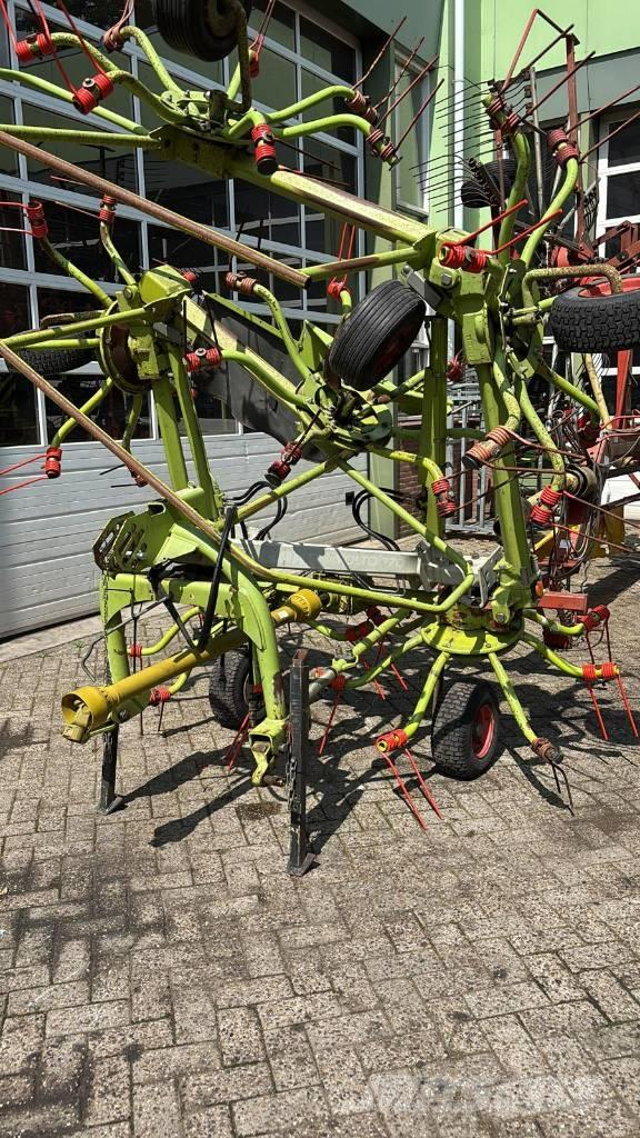 CLAAS Volto 770 Грабли-ворошилки