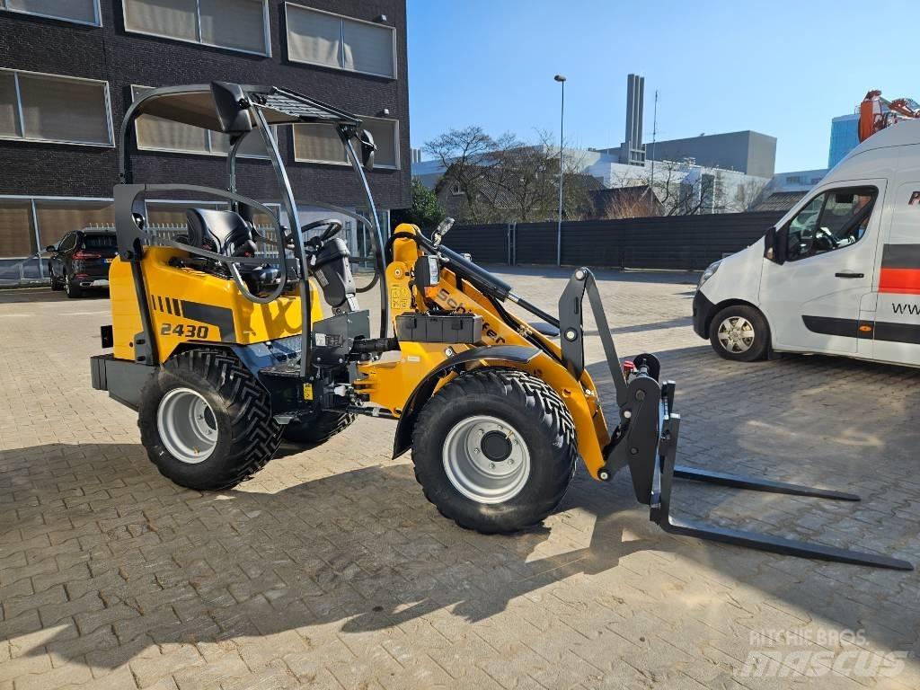Schäffer 2430 Фронтальные погрузчики