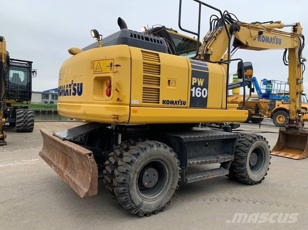 Komatsu PW160-8 Колёсные экскаваторы