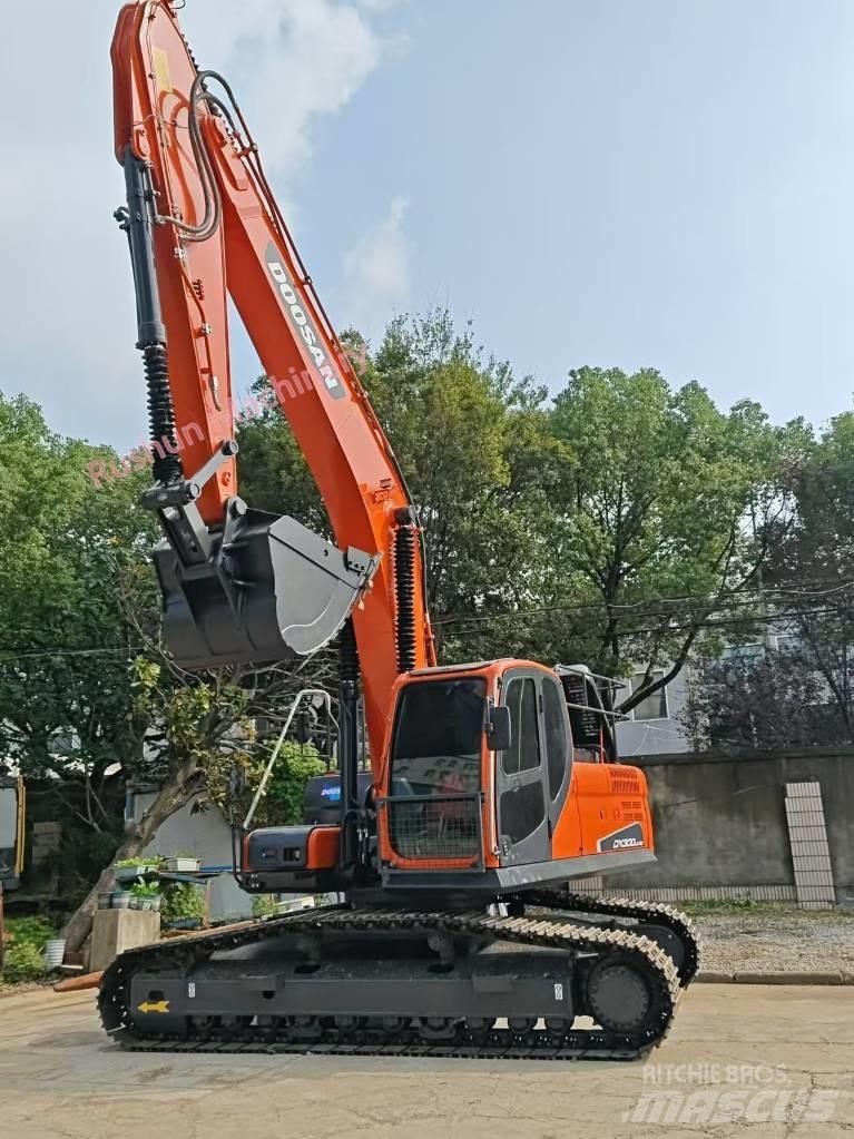 Doosan DX 300 Гусеничные экскаваторы