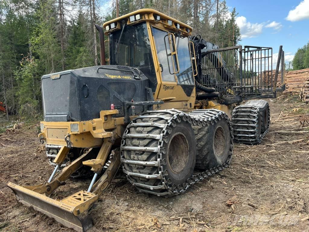 Tigercat 1085 Форвардеры