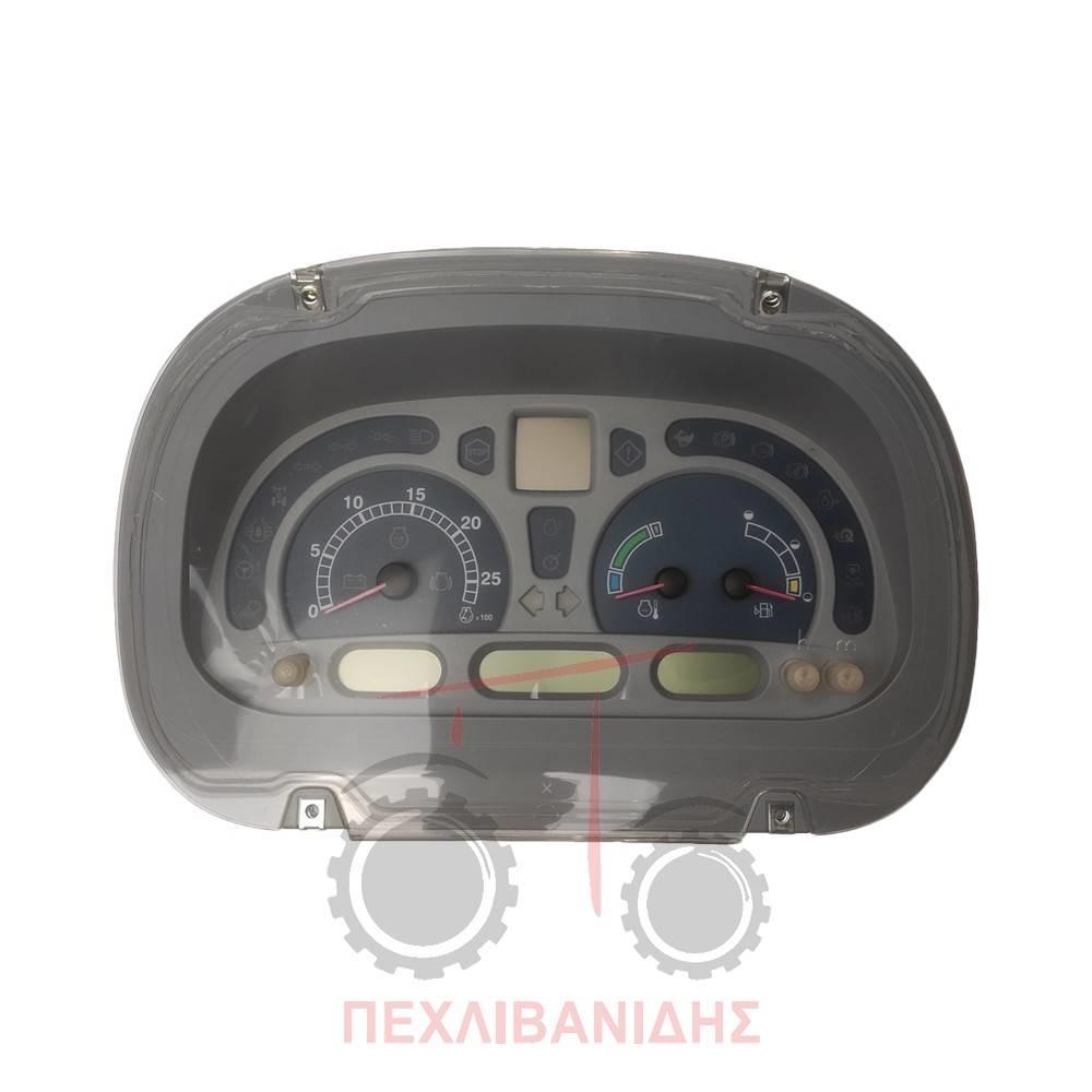 New Holland TIER 3 Кабины