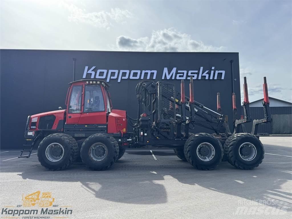 Komatsu 895 Форвардеры
