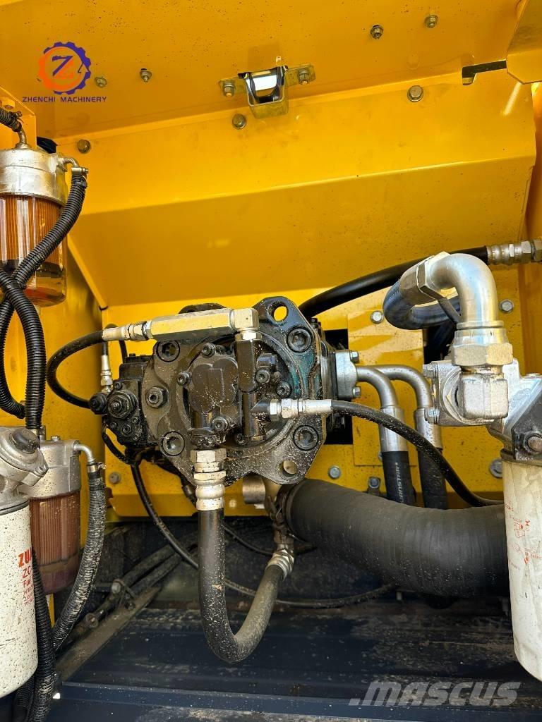 Kobelco SK 200 Гусеничные экскаваторы