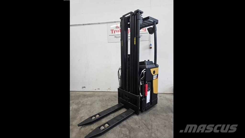 CAT NSR16N (Myyty) Самоходные электроштабелёры