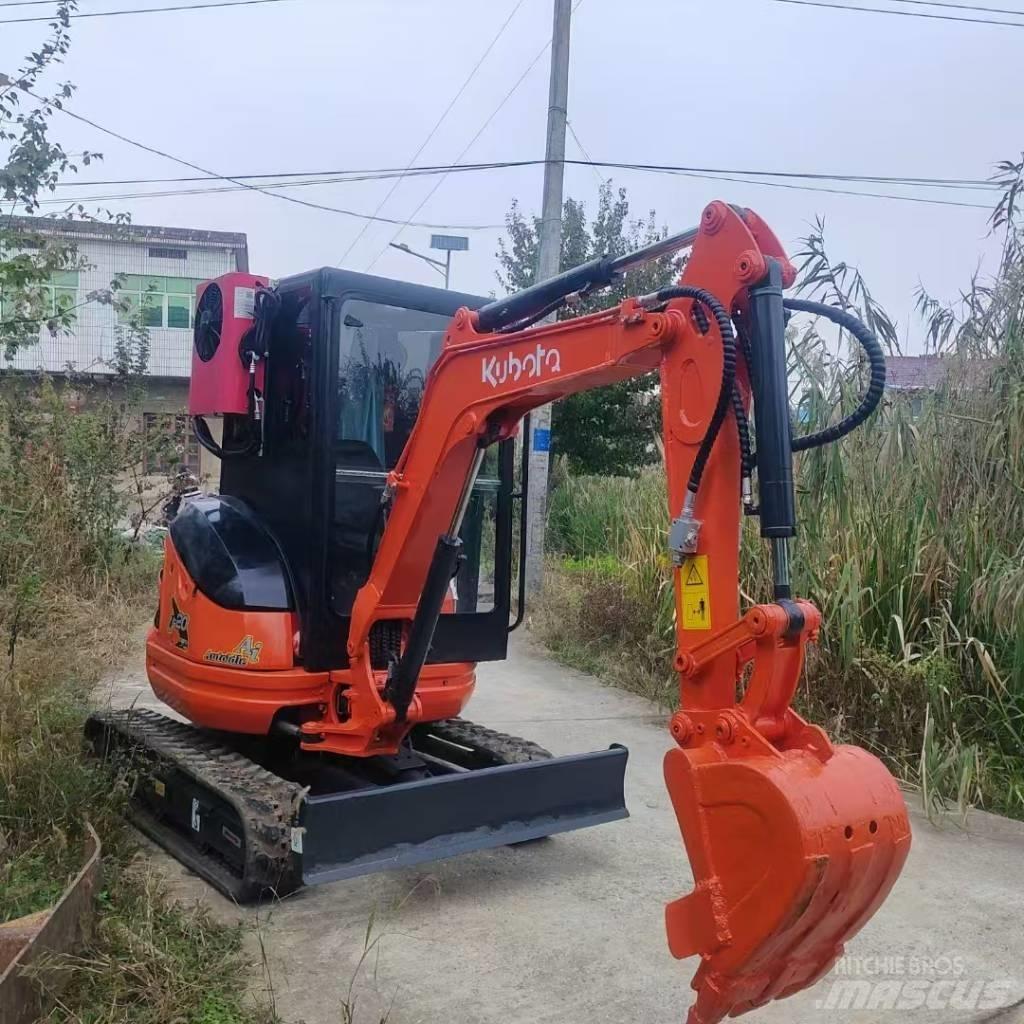 Kubota U20 Мини-экскаваторы