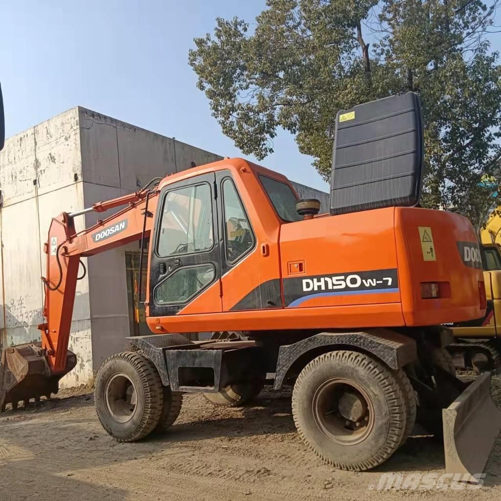 Doosan DH150W-7 Колёсные экскаваторы