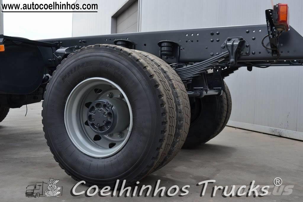 Volvo Fm 300  4x4 Шасси с кабиной