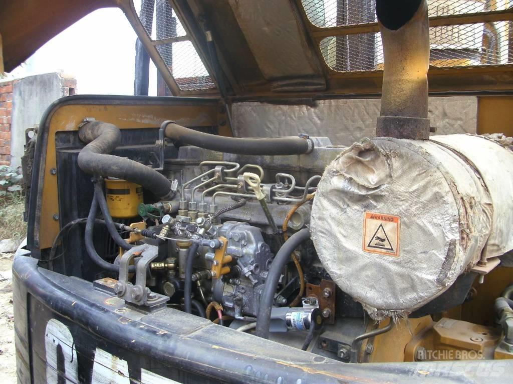 CAT 305.5 Гусеничные экскаваторы