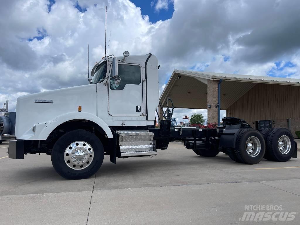 Kenworth T 800 Седельные тягачи