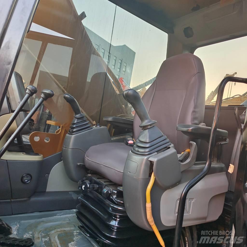 CAT 320 GC Гусеничные экскаваторы