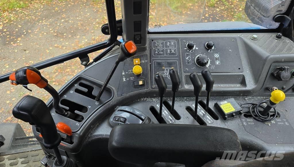 New Holland TM 120 Трактора