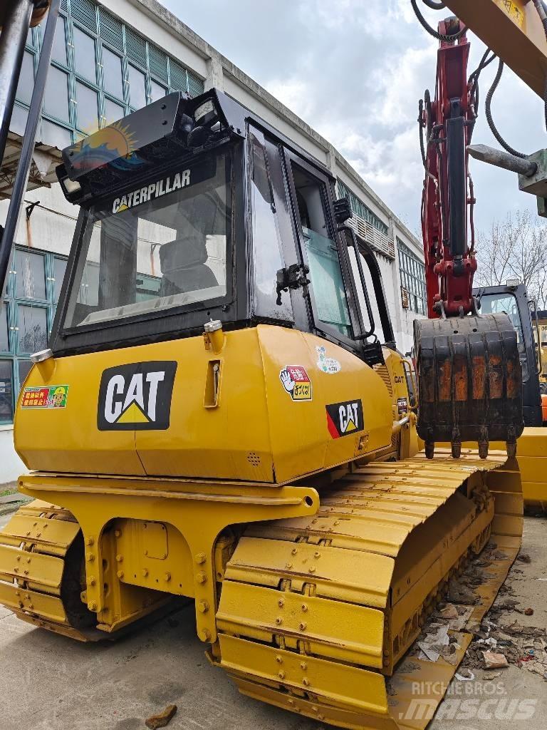 CAT D 5 K Гусеничные бульдозеры