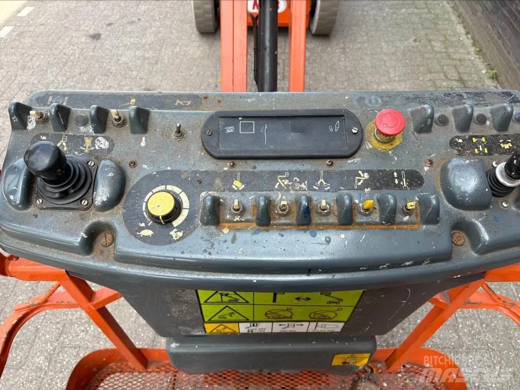 JLG E300AJP Коленчатые подъемники