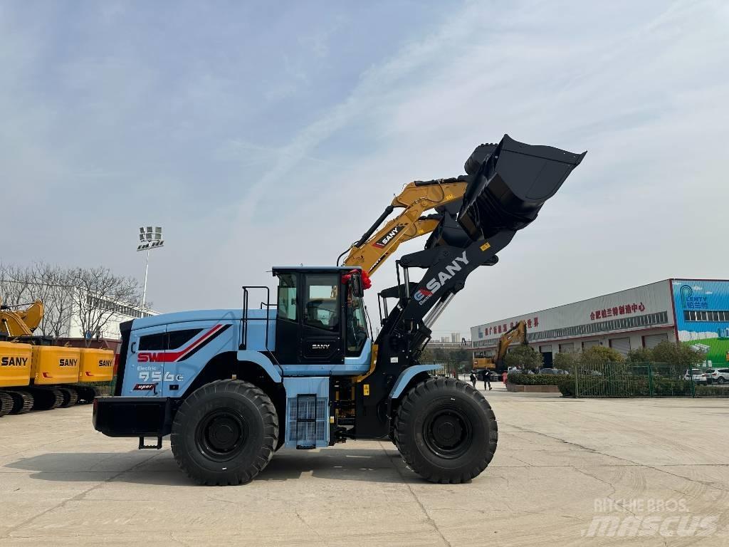Sany SW956E Фронтальные погрузчики