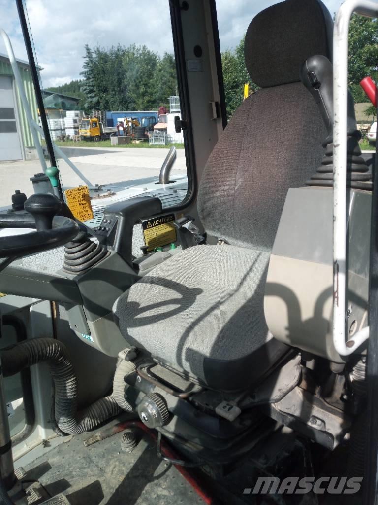 Takeuchi TB 175 W Колёсные экскаваторы