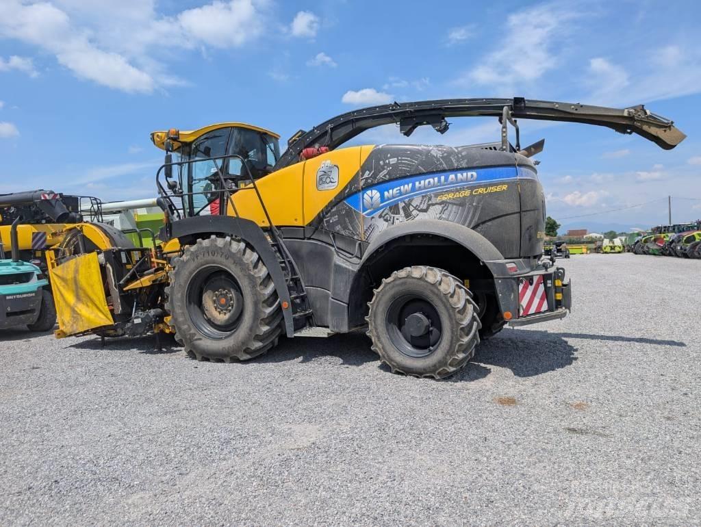 New Holland FR 650 Самоходные кормоуборочные комбайны