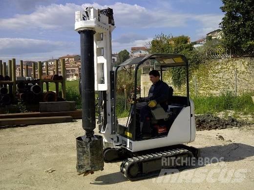 Tescar CF1 Копровые установки
