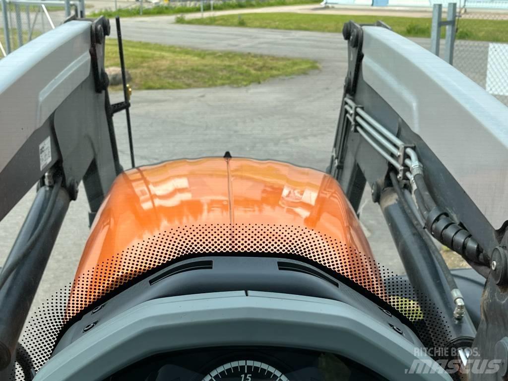 Valtra T174 Трактора