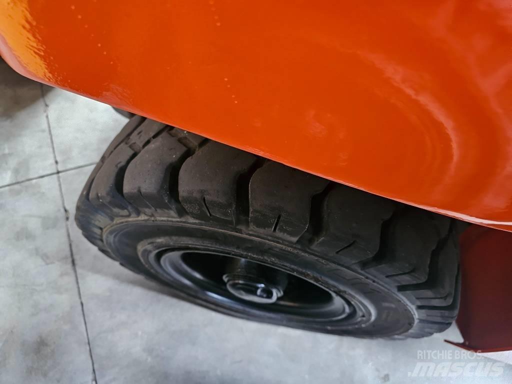 Toyota 02-8 FG F 20 Газовые погрузчики