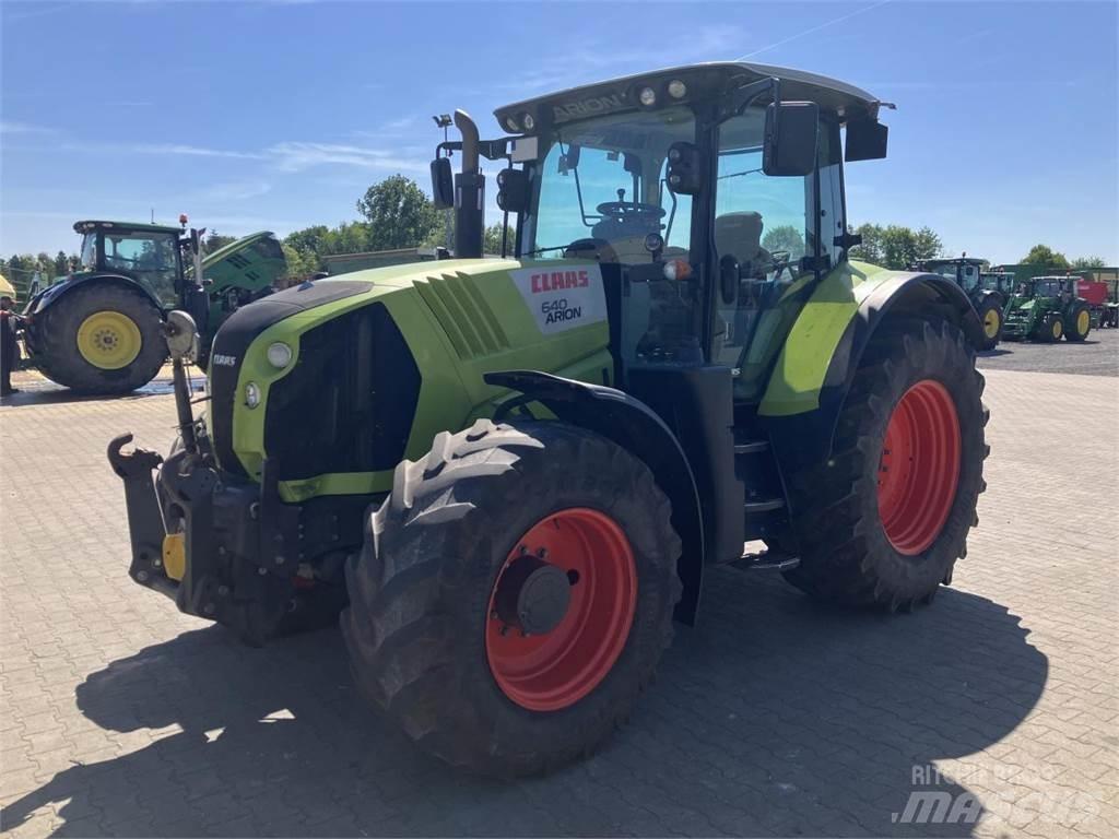 CLAAS Arion 640 Трактора