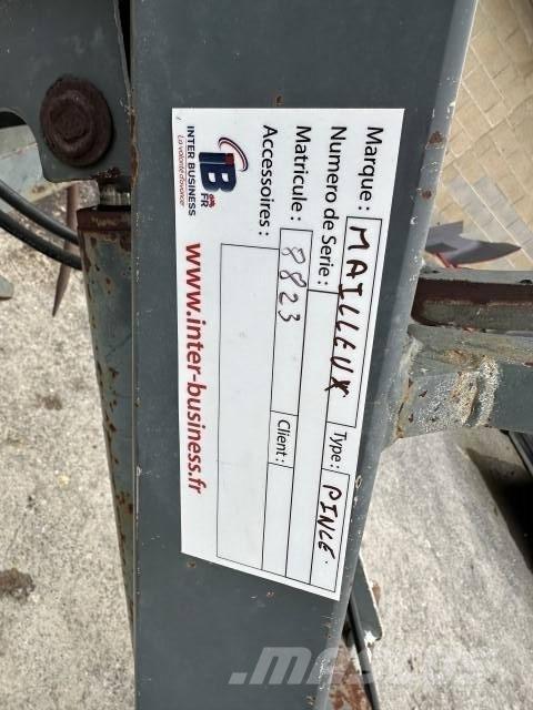 MAILLEUX MANIBALLE Киповые захваты