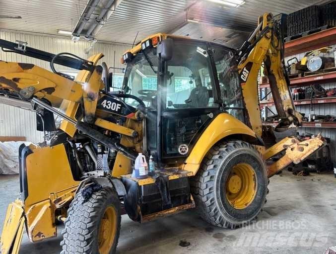 CAT 430 F IT Экскаваторы-погрузчики