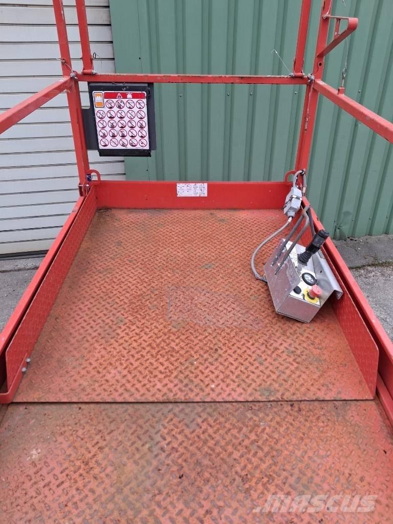 SkyJack SJ III 4632 Ножничные подъемники