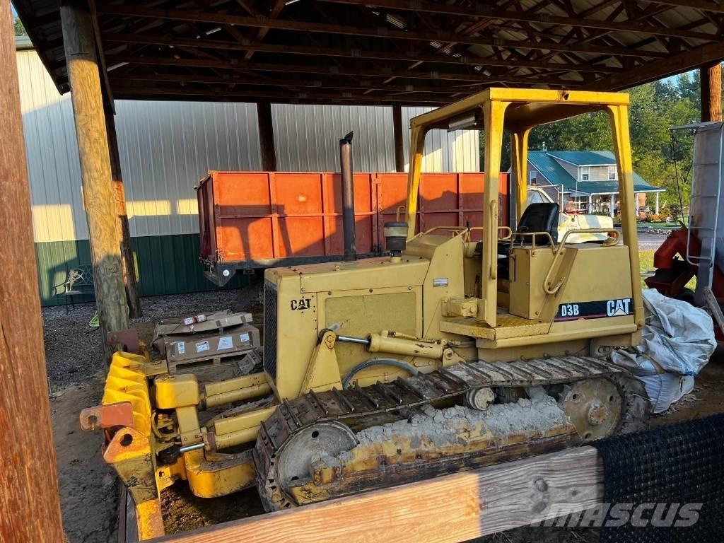 CAT D 3 B Гусеничные бульдозеры