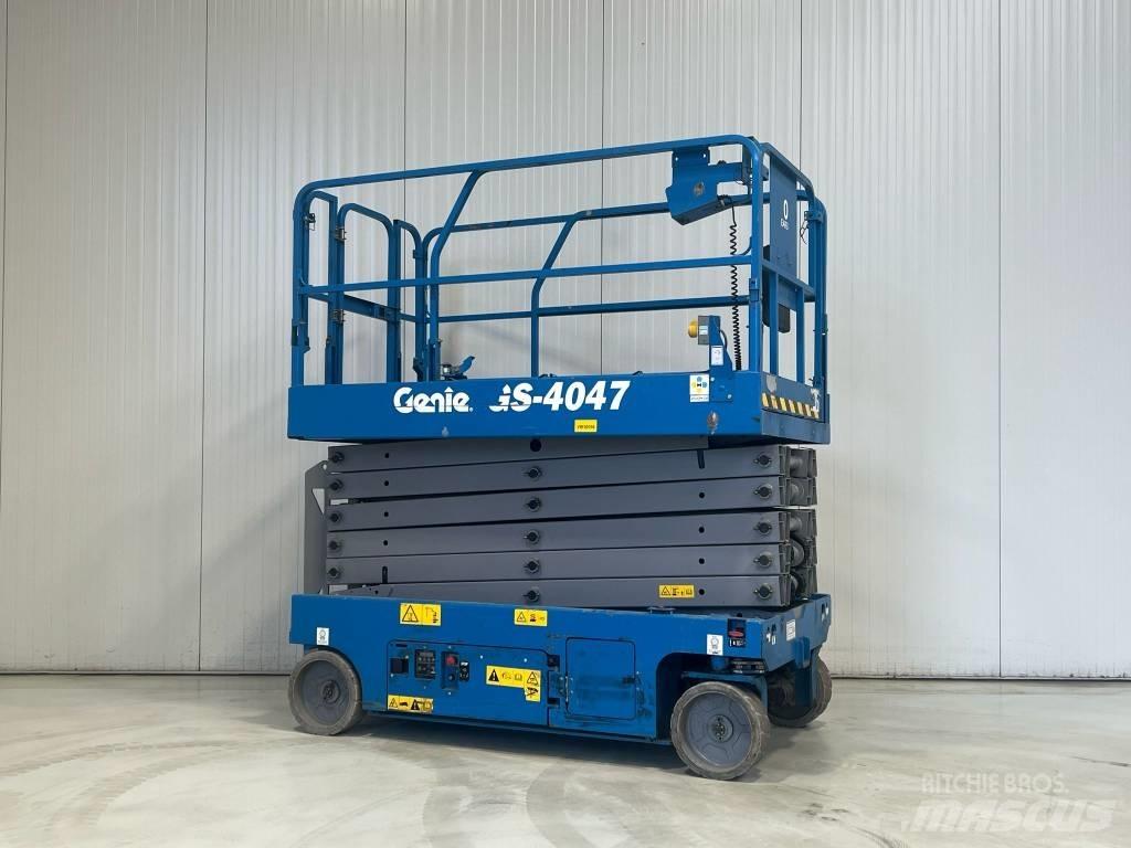 Genie GS-4047 Ножничные подъемники