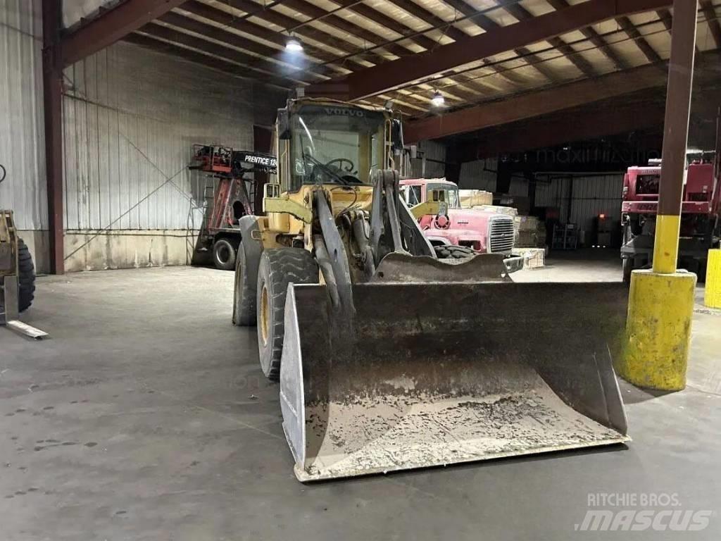 Volvo L 90 E Фронтальные погрузчики