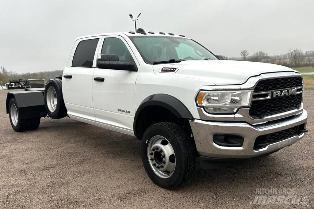 RAM 5500 TRADESMAN Шасси с кабиной