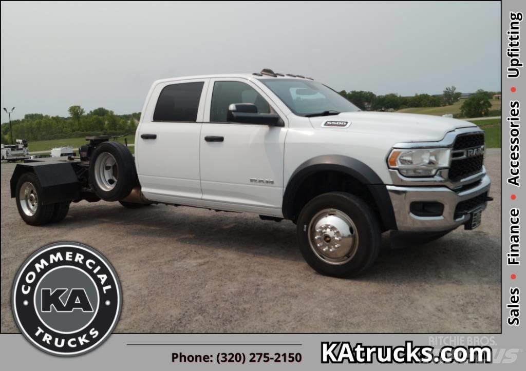 RAM 5500 TRADESMAN Шасси с кабиной