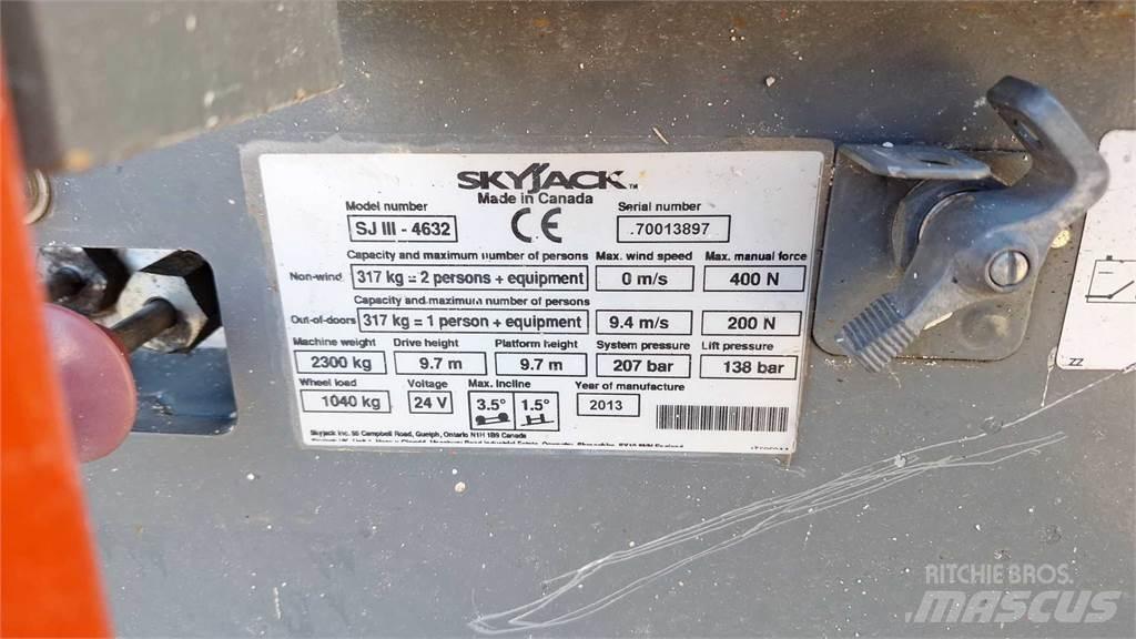 SkyJack SJIII4632 Ножничные подъемники
