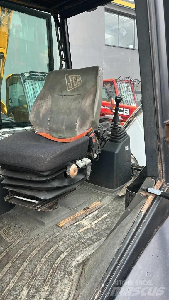 JCB 2 CX Экскаваторы-погрузчики