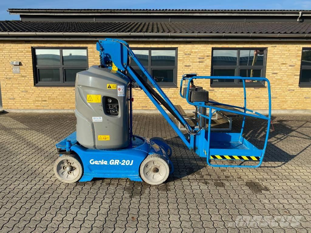 Genie GR 20 J Вертикальные мачтовые подъемники