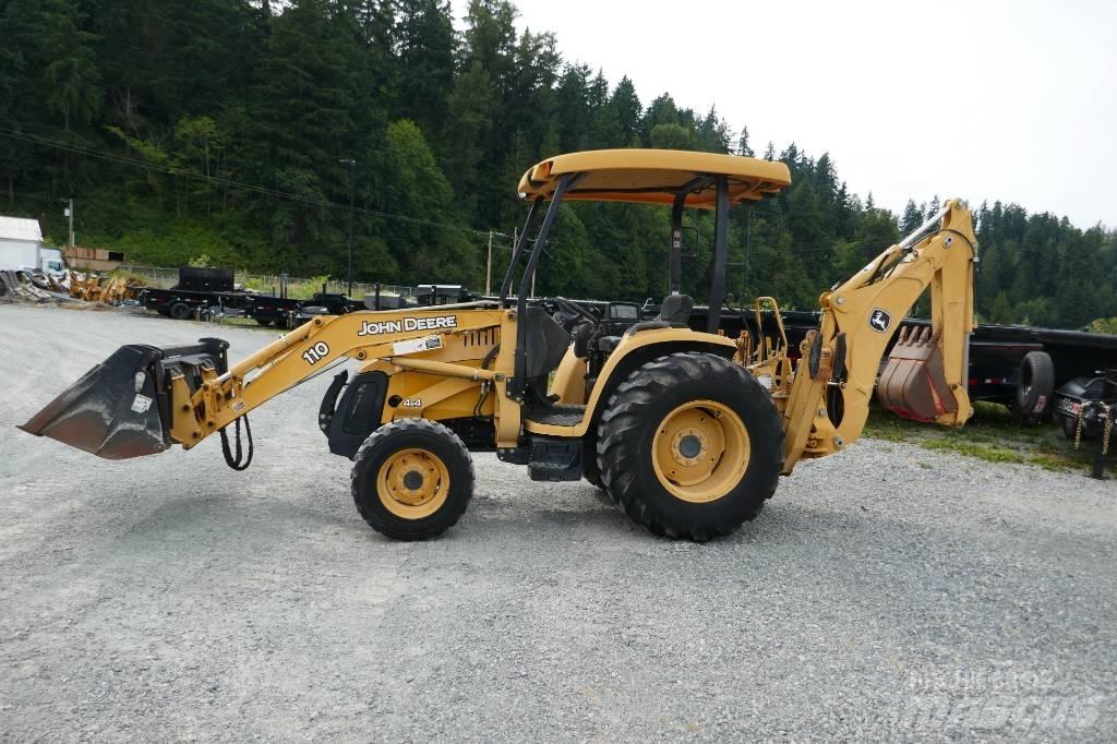 DEERE 110 Экскаваторы-погрузчики