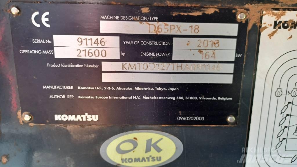 Komatsu D65PX-18 Гусеничные бульдозеры
