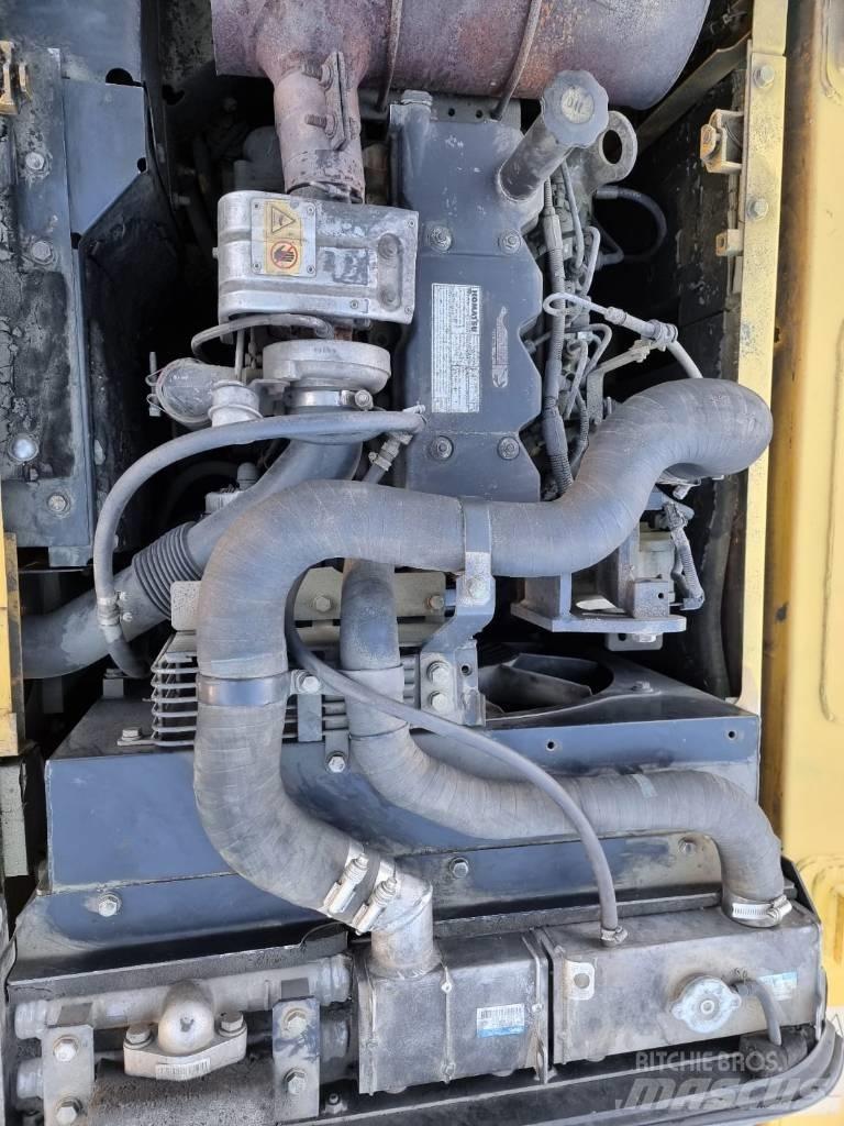 Komatsu PC180 LC-7EO Гусеничные экскаваторы