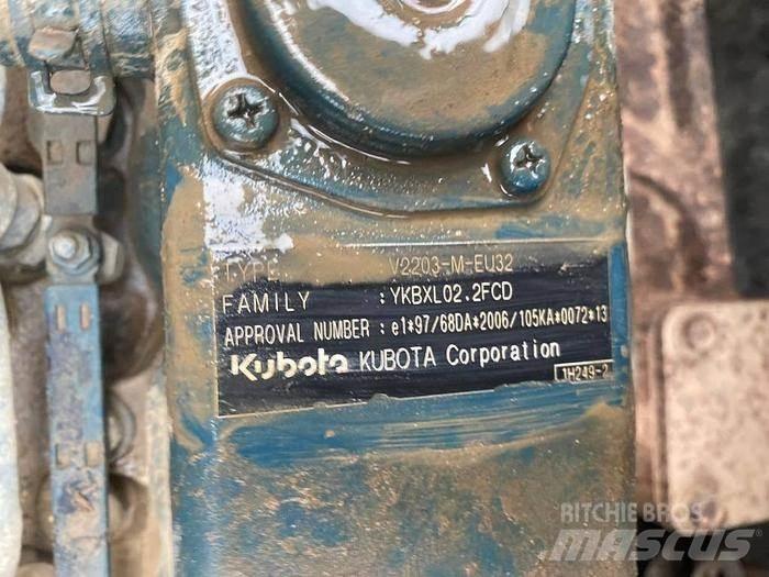 Kubota KC250HR Мини-самосвалы