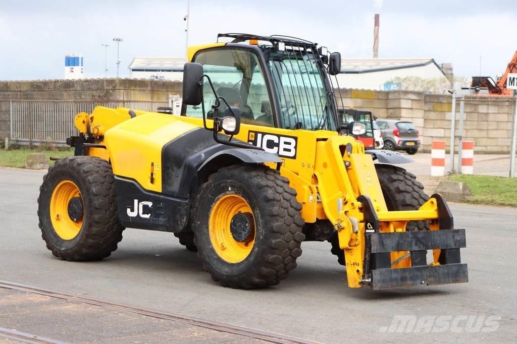 JCB 541-70 Телескопические погрузчики