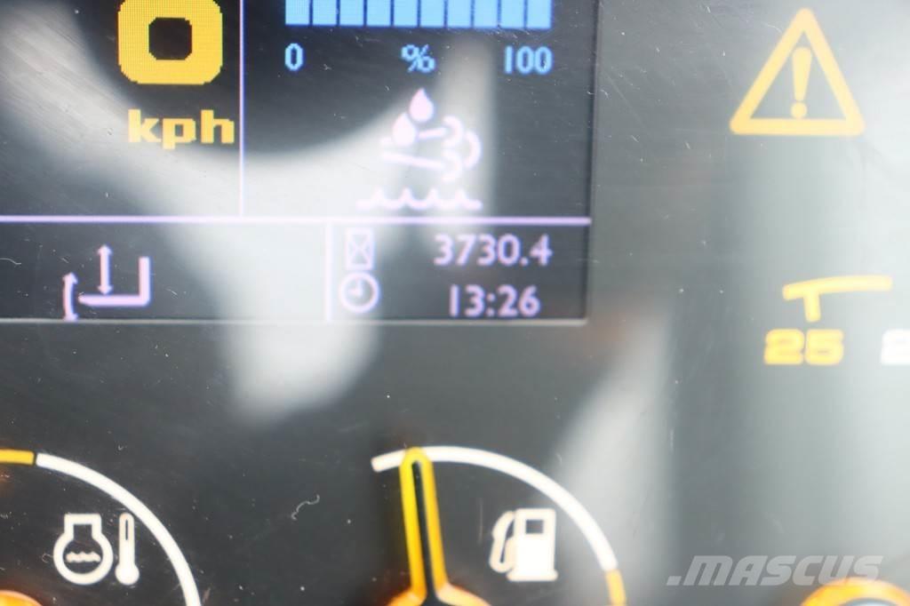 JCB 541-70 Телескопические погрузчики