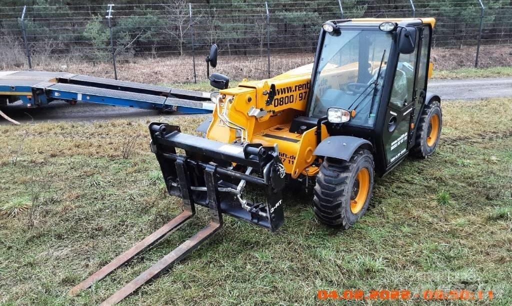 JCB 525-60 Телескопические погрузчики