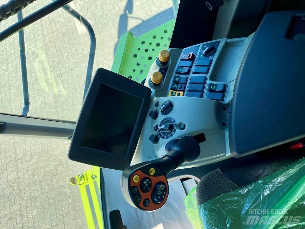 CLAAS Lexion 770 TT Зерноуборочные комбайны