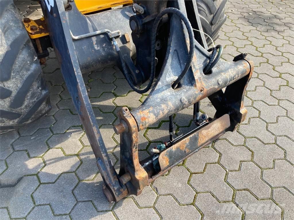 JCB 409 Фронтальные погрузчики