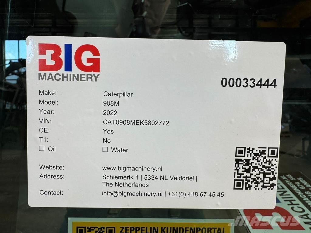 CAT 908M Фронтальные погрузчики